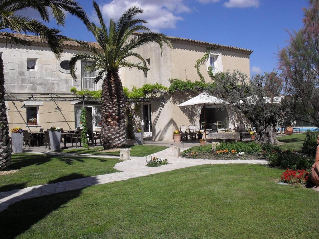 Val Baussenc, The Originals Relais Hotel Maussane-les-Alpilles Exterior photo