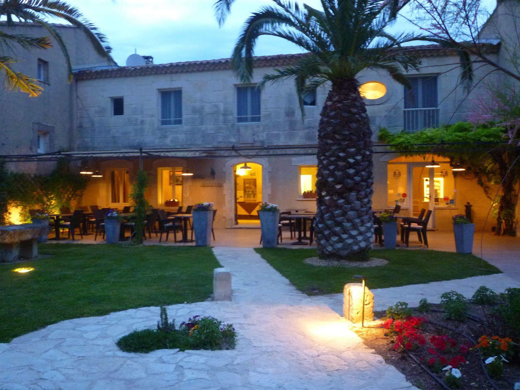 Val Baussenc, The Originals Relais Hotel Maussane-les-Alpilles Exterior photo